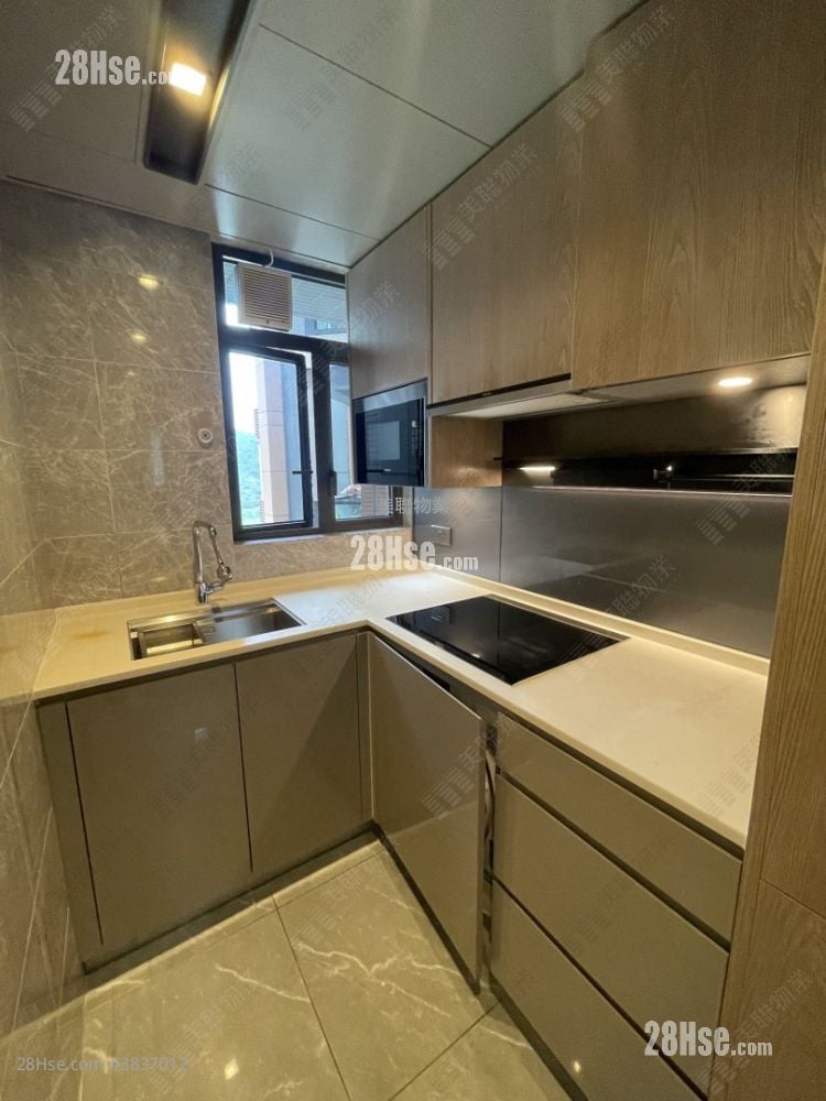 Wings At Sea Sell 2 Bedrooms , 1 Bathroom 496 ft²
