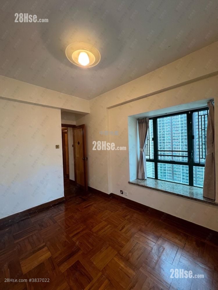 East Point City Sell 2 Bedrooms 524 ft²