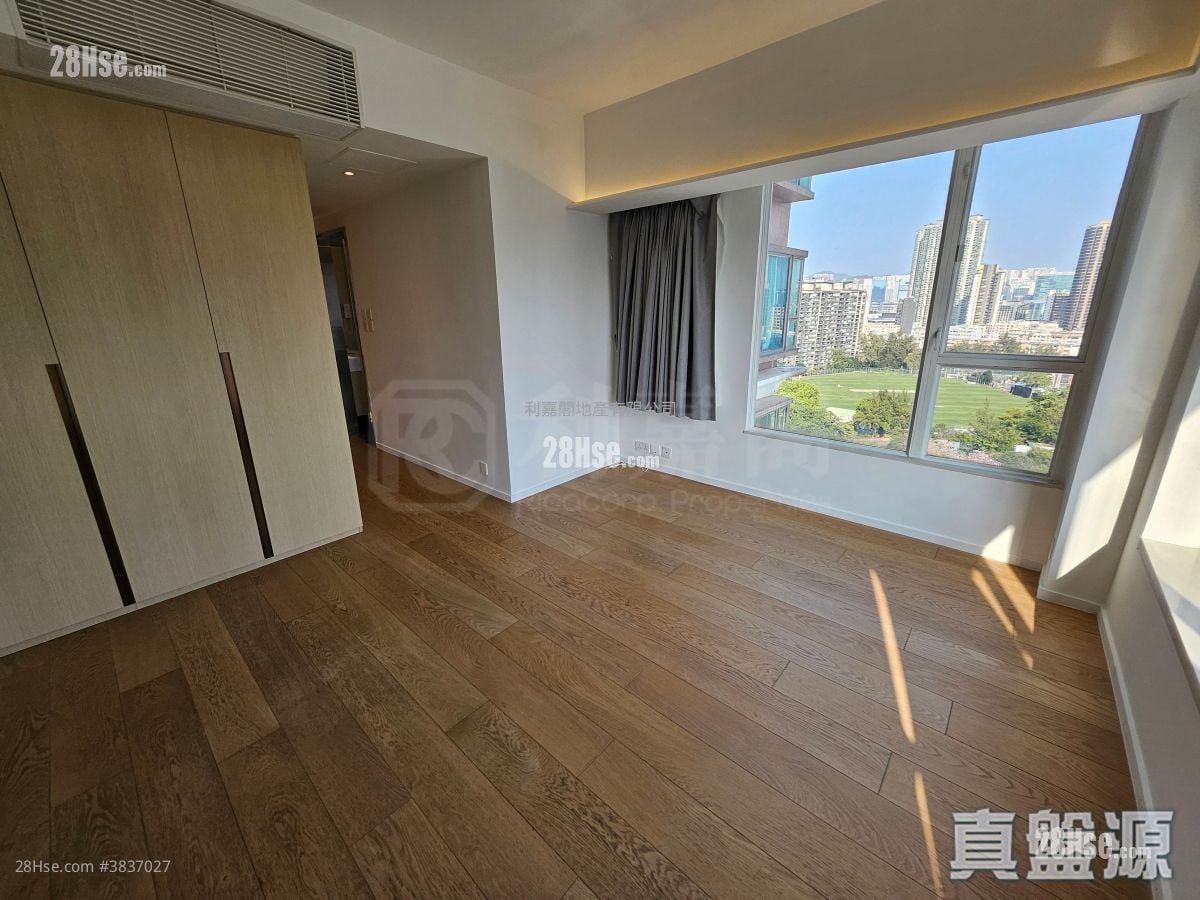 The Astrid Sell 3 Bedrooms 1,830 ft²