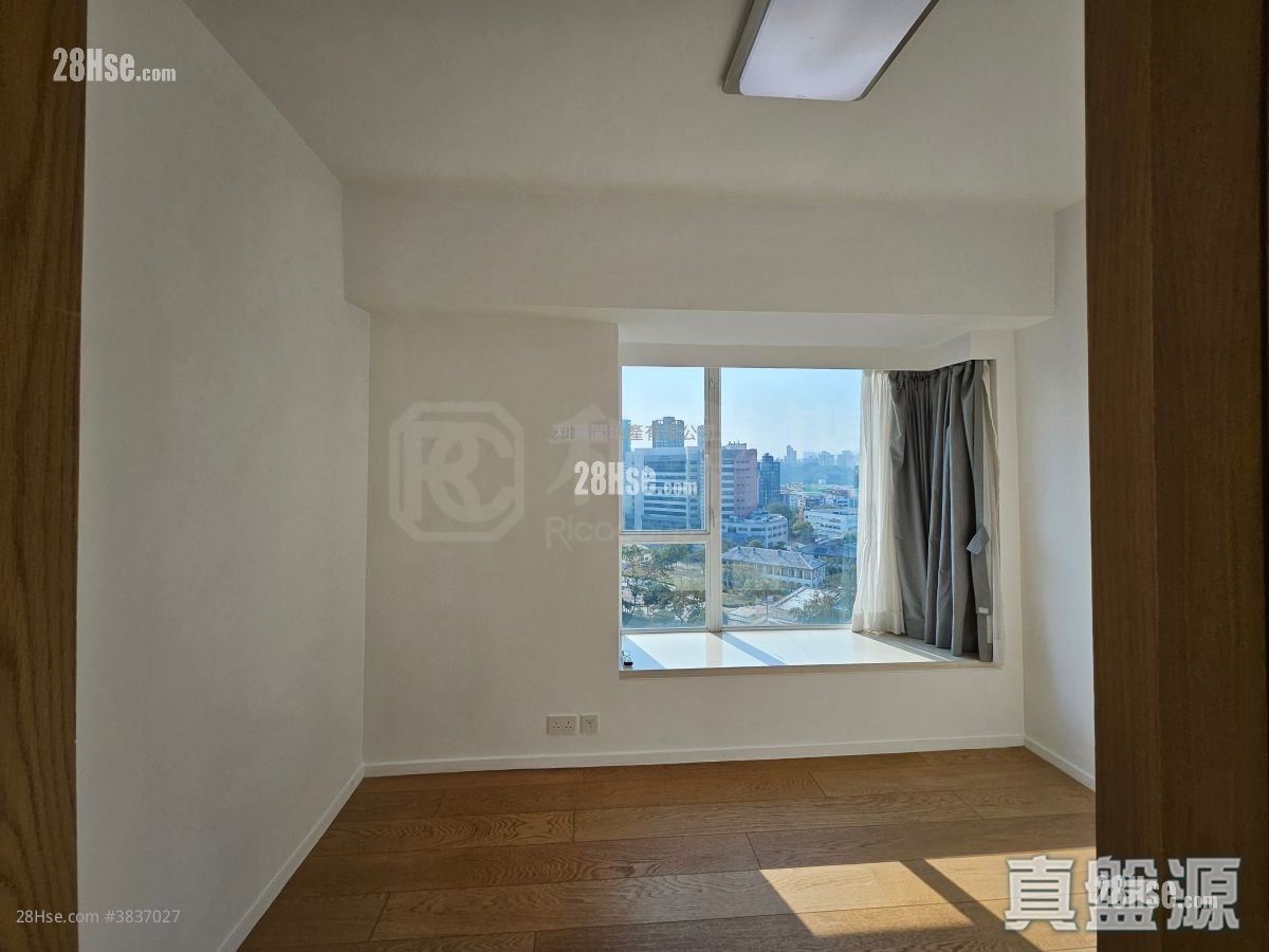 The Astrid Sell 3 Bedrooms 1,830 ft²