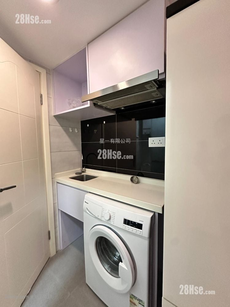 Man Yuen Building Rental Studio , 1 Bathroom 120 ft²