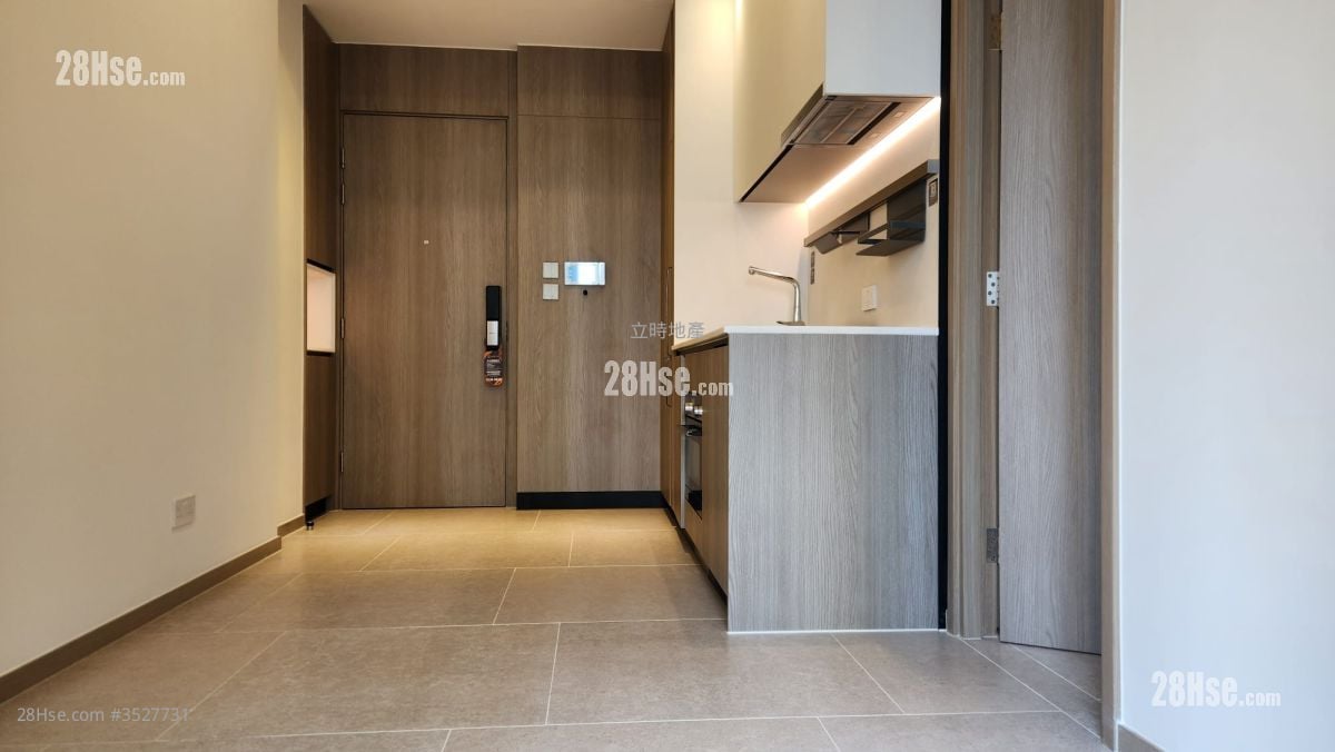 Kennedy 38 Rental 1 Bedroom , 1 Bathroom 292 ft²