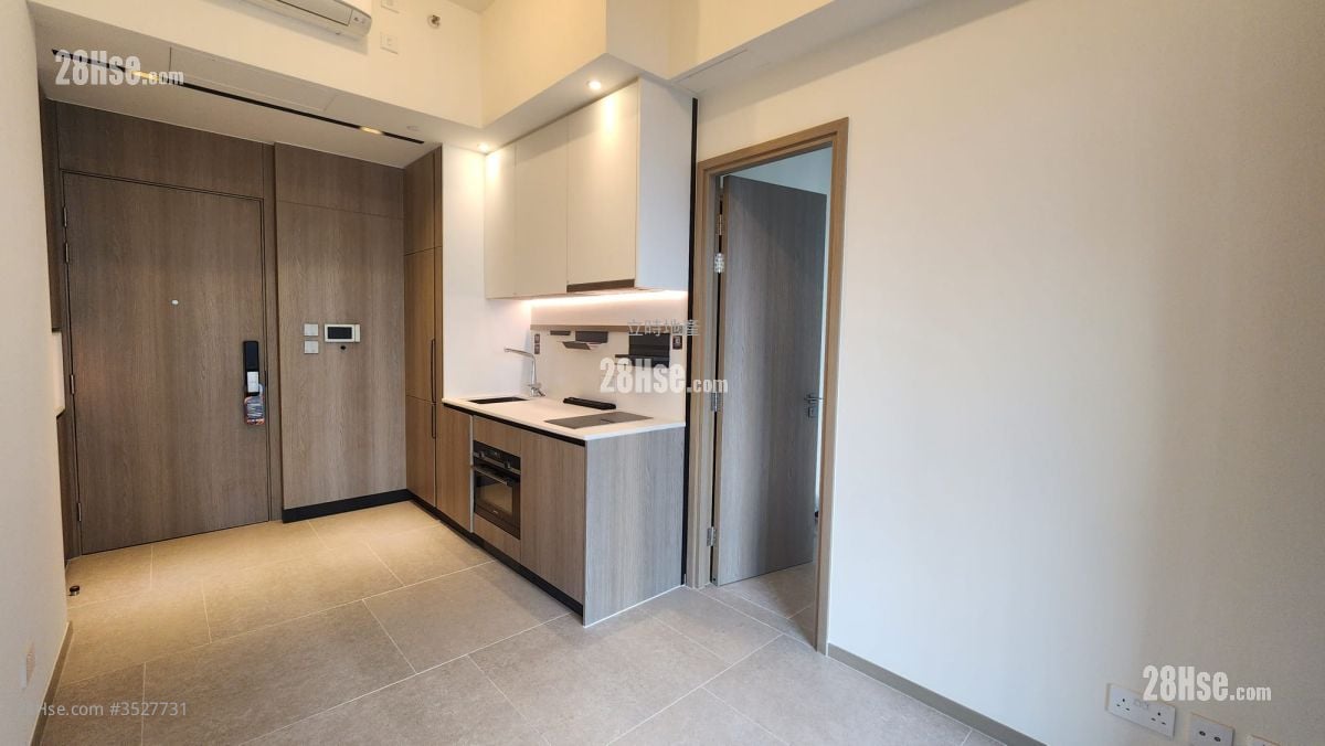 Kennedy 38 Rental 1 Bedroom , 1 Bathroom 292 ft²