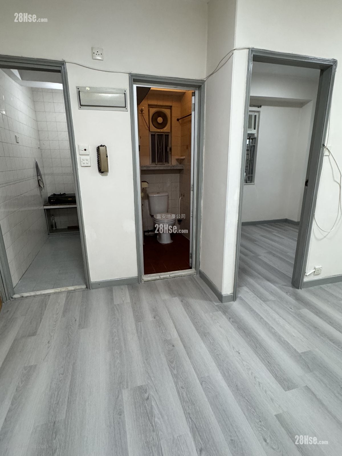 Hip Wo House Rental 1 Bedroom , 1 Bathroom 290 ft²