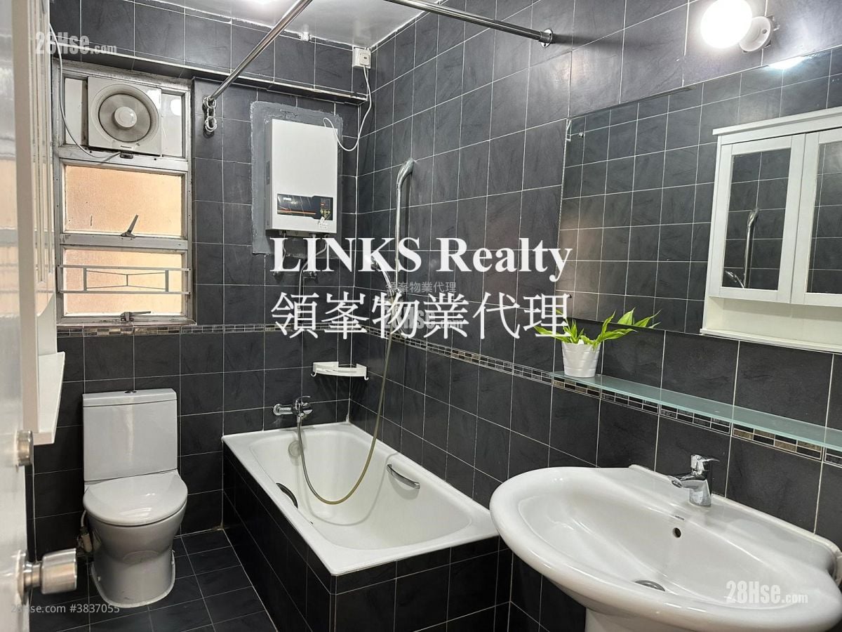 Baguio Villa Rental 3 Bedrooms , 2 Bathrooms 1,363 ft²