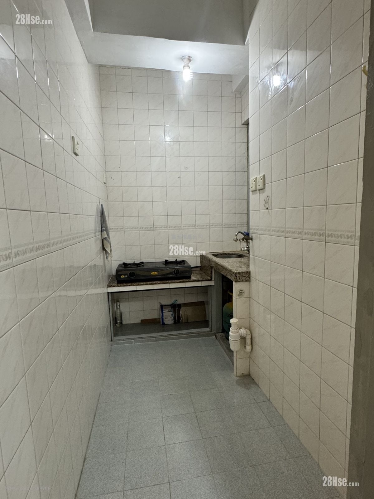 Hip Wo House Rental 1 Bedroom , 1 Bathroom 290 ft²