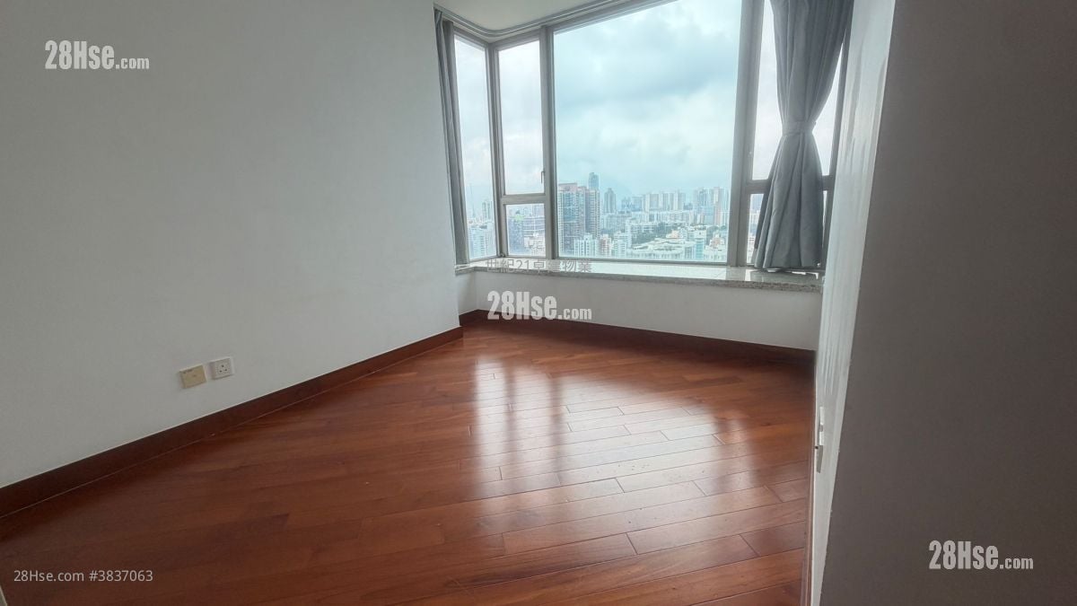 The Coronation Rental 2 Bedrooms , 2 Bathrooms 660 ft²