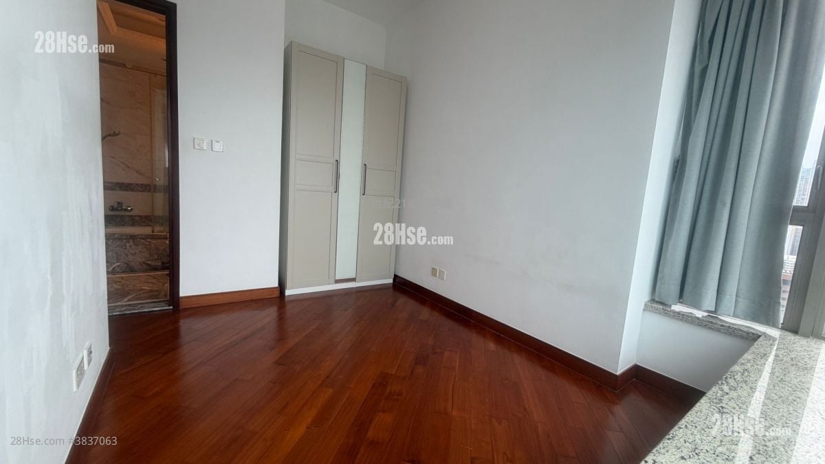 The Coronation Rental 2 Bedrooms , 2 Bathrooms 660 ft²
