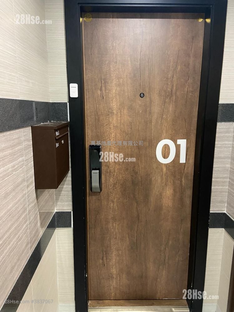 嘉兴商业中心 租盘 1 房 , 1 厕所 685 平方尺