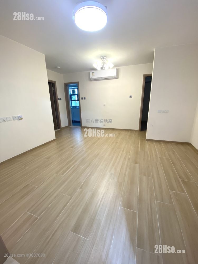 Village Rental 3 Bedrooms , 2 Bathrooms 700 ft²