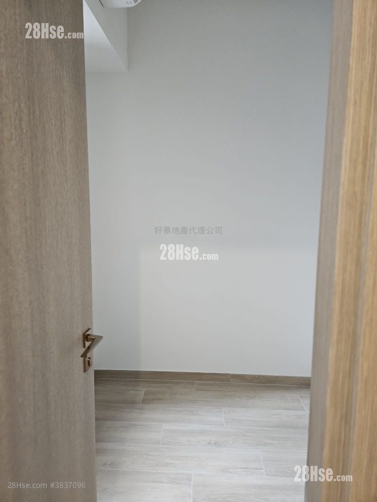 Soyo Square Rental 2 Bedrooms , 1 Bathroom 309 ft²