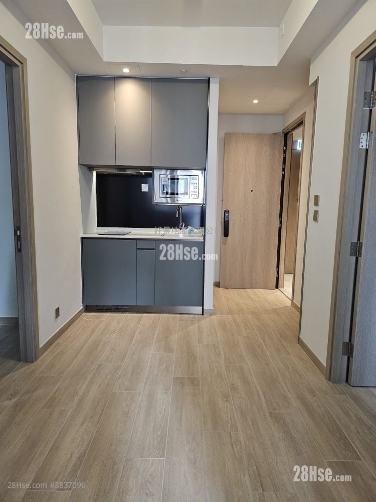 Soyo Square Rental 2 Bedrooms , 1 Bathroom 309 ft²