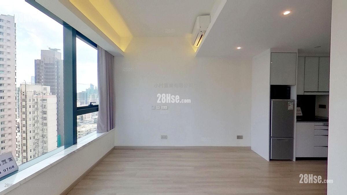 living room: Mw Easton Rental Studio , 1 Bathroom 207 ft²