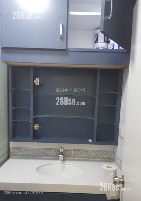 龍蟠苑 售盤 2 房 , 1 浴室 383 平方呎