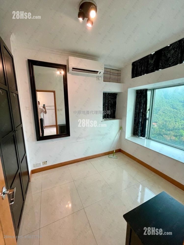 Coastal Skyline Sell 2 Bedrooms , 1 Bathroom 539 ft²