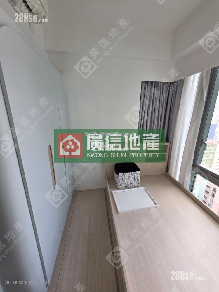 L Living 23 Rental 1 Bedroom , 1 Bathroom 282 ft²