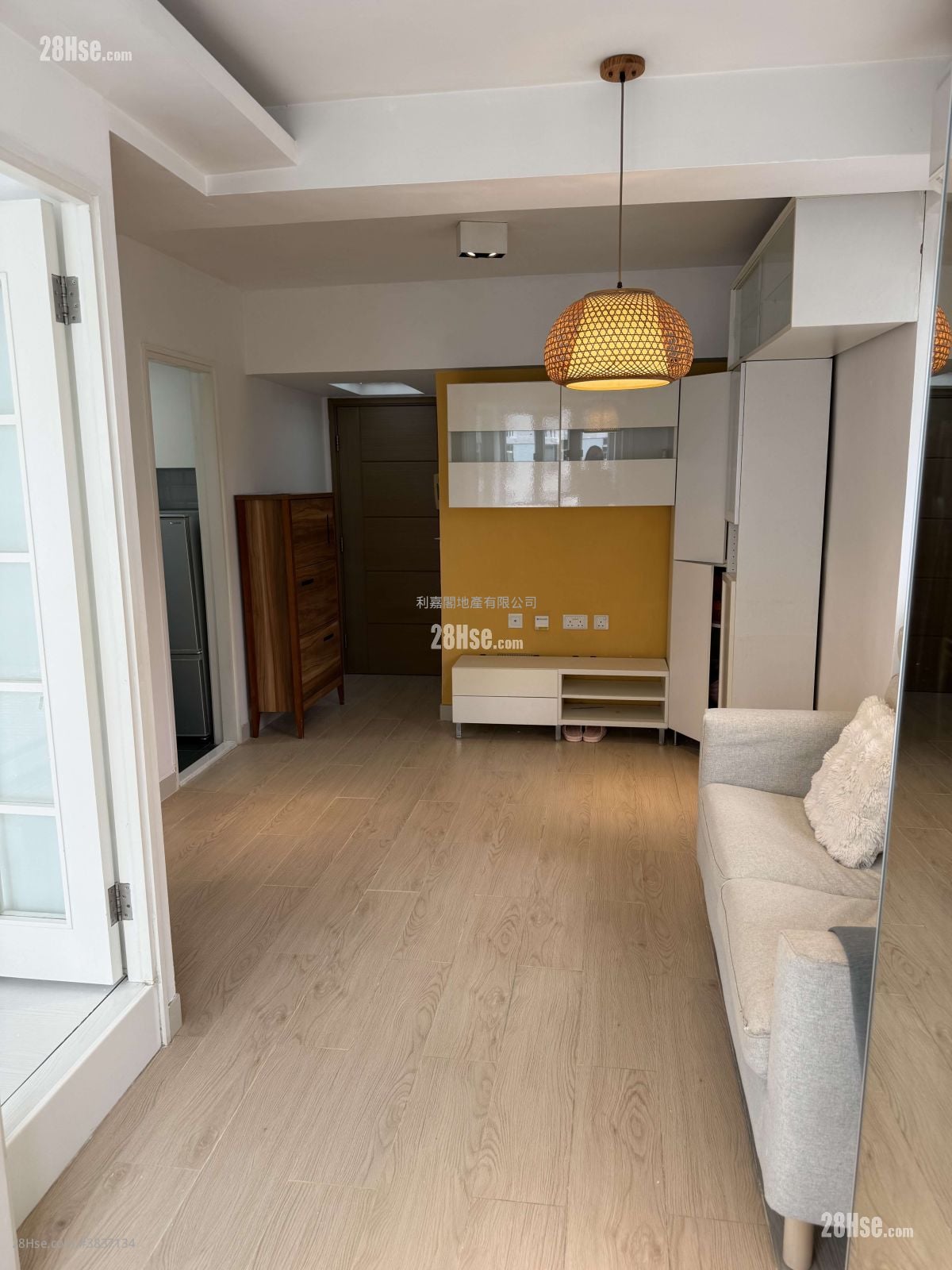 Lucky Plaza Sell 1 Bedroom 326 ft²