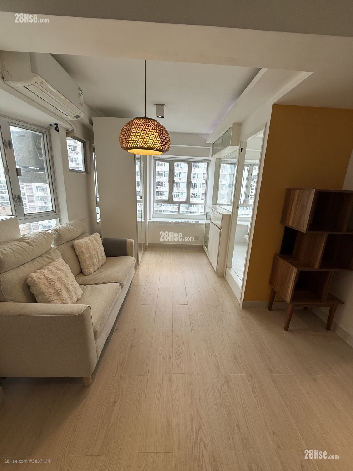 Lucky Plaza Sell 1 Bedroom 326 ft²