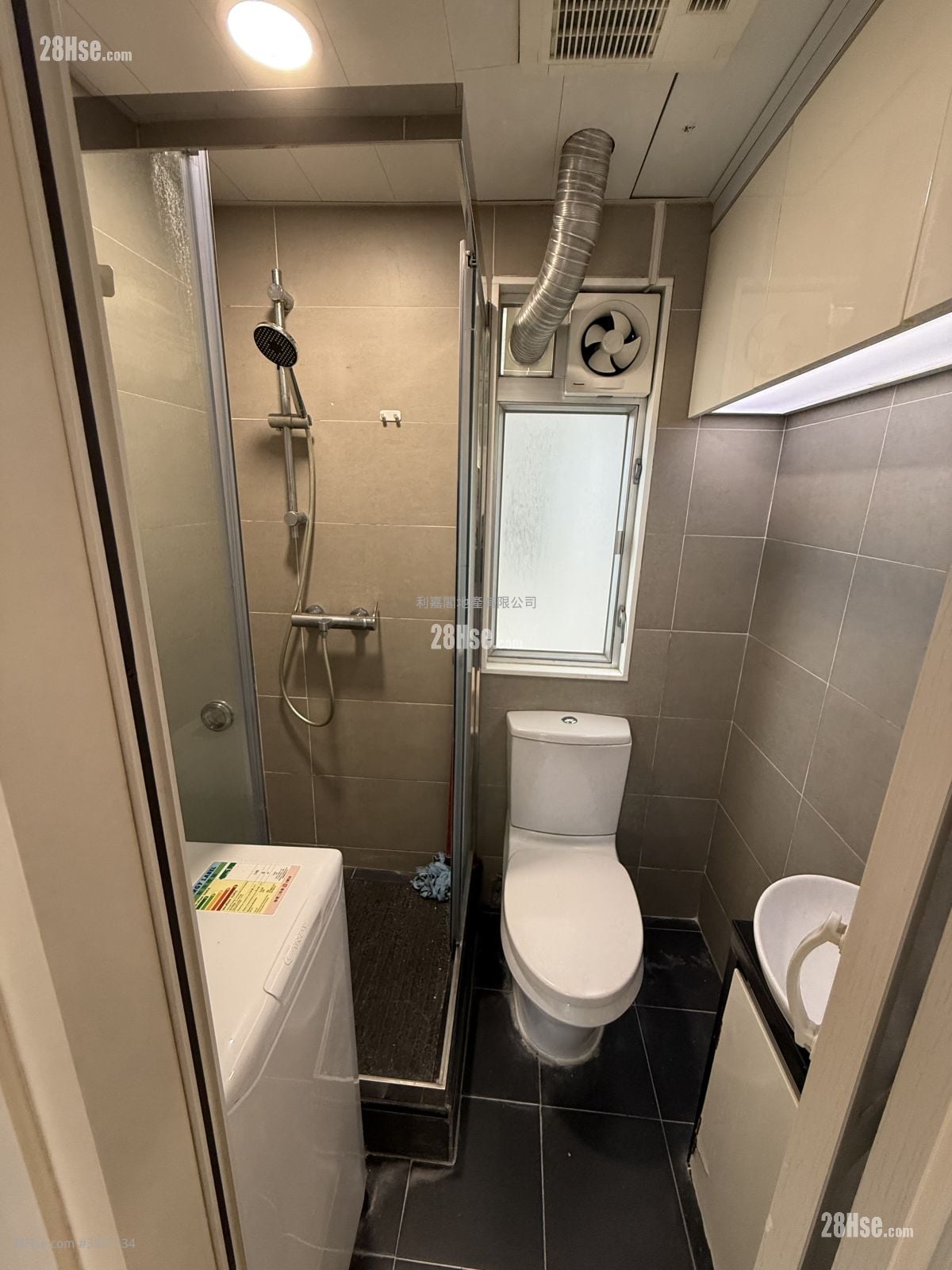 Lucky Plaza Sell 1 Bedroom 326 ft²