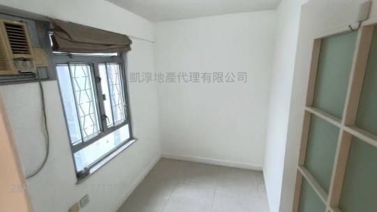 City One Shatin Sell 2 Bedrooms , 1 Bathroom 327 ft²