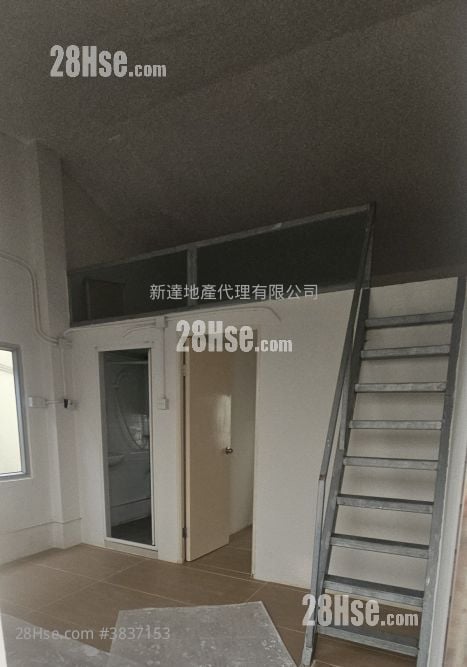 近大企嶺偉記燒烤場 租盤 2 房 , 1 浴室 300 平方呎