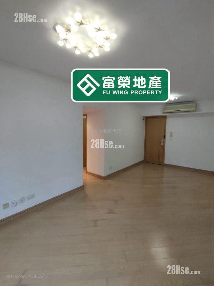 Macpherson Place Rental 3 Bedrooms , 2 Bathrooms 754 ft²