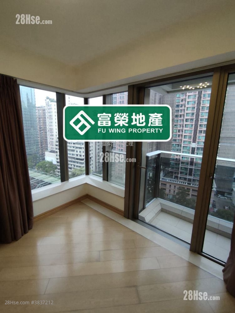 Macpherson Place Rental 3 Bedrooms , 2 Bathrooms 754 ft²