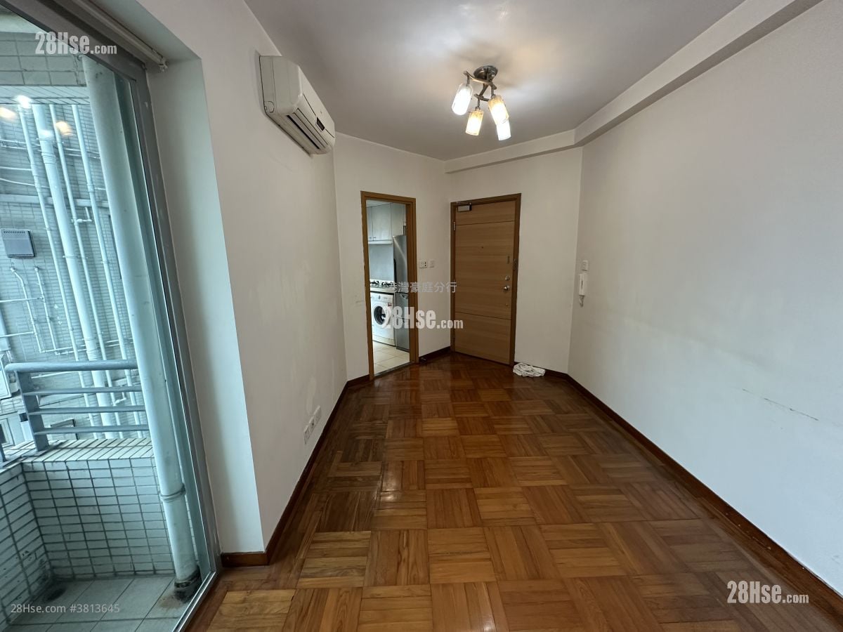 Metro Harbour View Rental 2 Bedrooms , 1 Bathroom 424 ft²