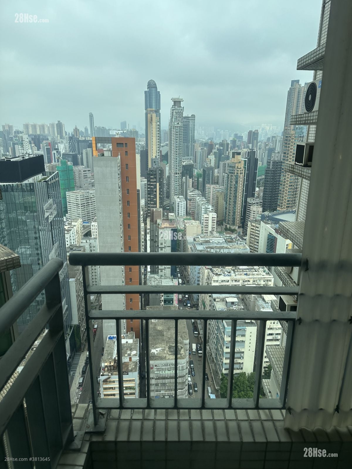 Metro Harbour View Rental 2 Bedrooms , 1 Bathroom 424 ft²