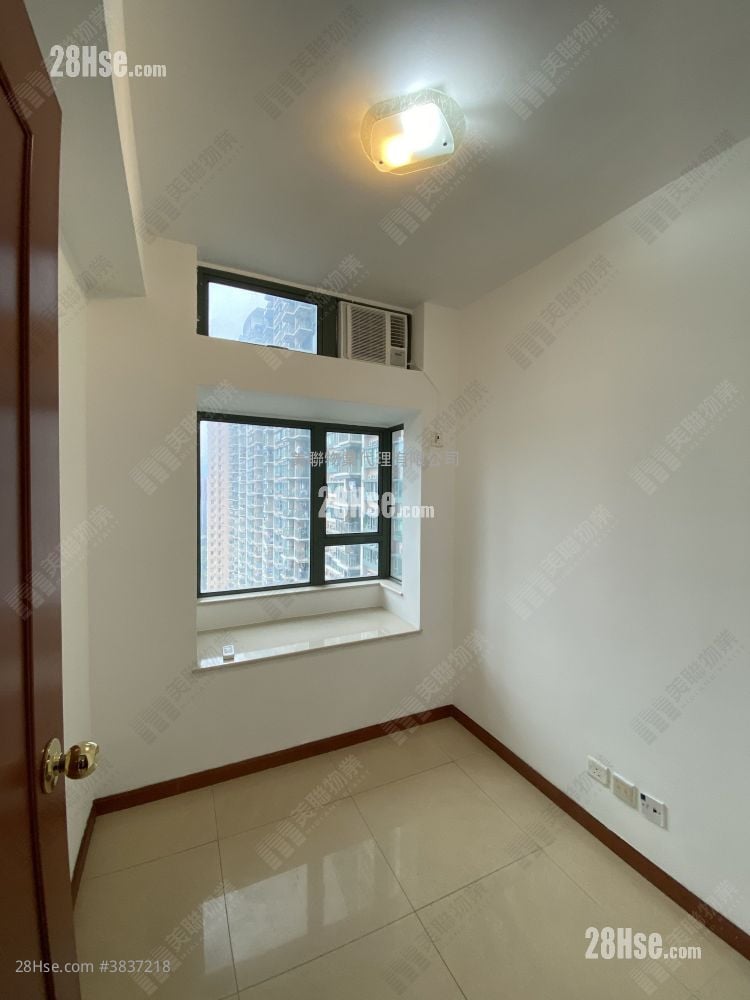 Residence Oasis Sell 2 Bedrooms , 1 Bathroom 510 ft²