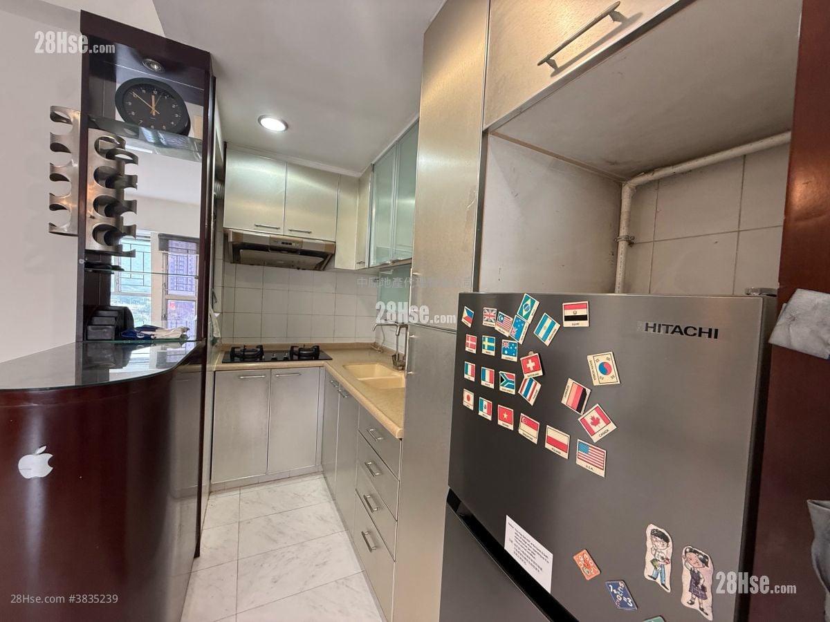 Venice Garden Sell 2 Bedrooms , 1 Bathroom 494 ft²