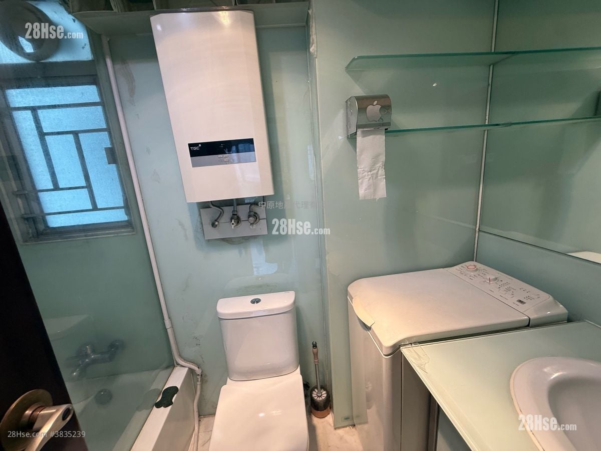 Venice Garden Sell 2 Bedrooms , 1 Bathroom 494 ft²
