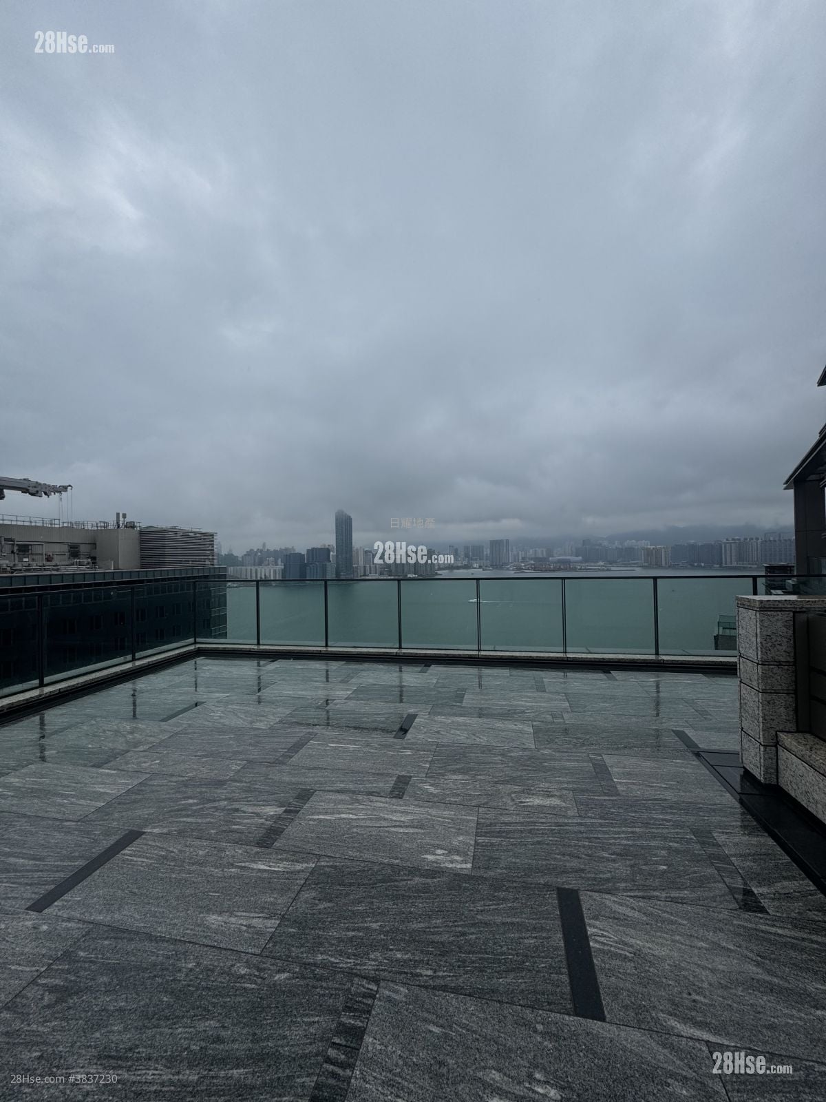 Victoria Harbour Ii Rental 3 Bedrooms , 2 Bathrooms 960 ft²