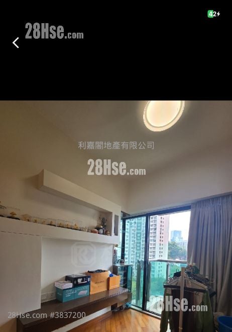 The Oakridge Sell 2 Bedrooms , 1 Bathroom 426 ft²