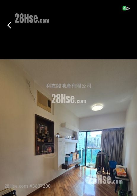 The Oakridge Sell 2 Bedrooms , 1 Bathroom 426 ft²