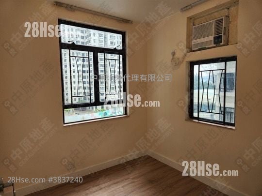 Heng Fa Chuen Sell 3 Bedrooms , 1 Bathroom 614 ft²