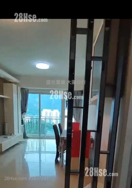 名城 售盘 3 房 , 2 浴室 678 平方尺