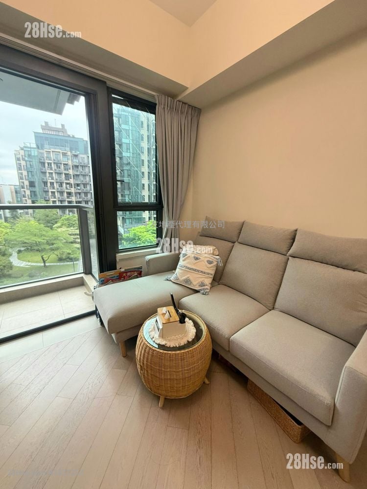 Wetland Seasons Park Rental 3 Bedrooms , 2 Bathrooms 659 ft²