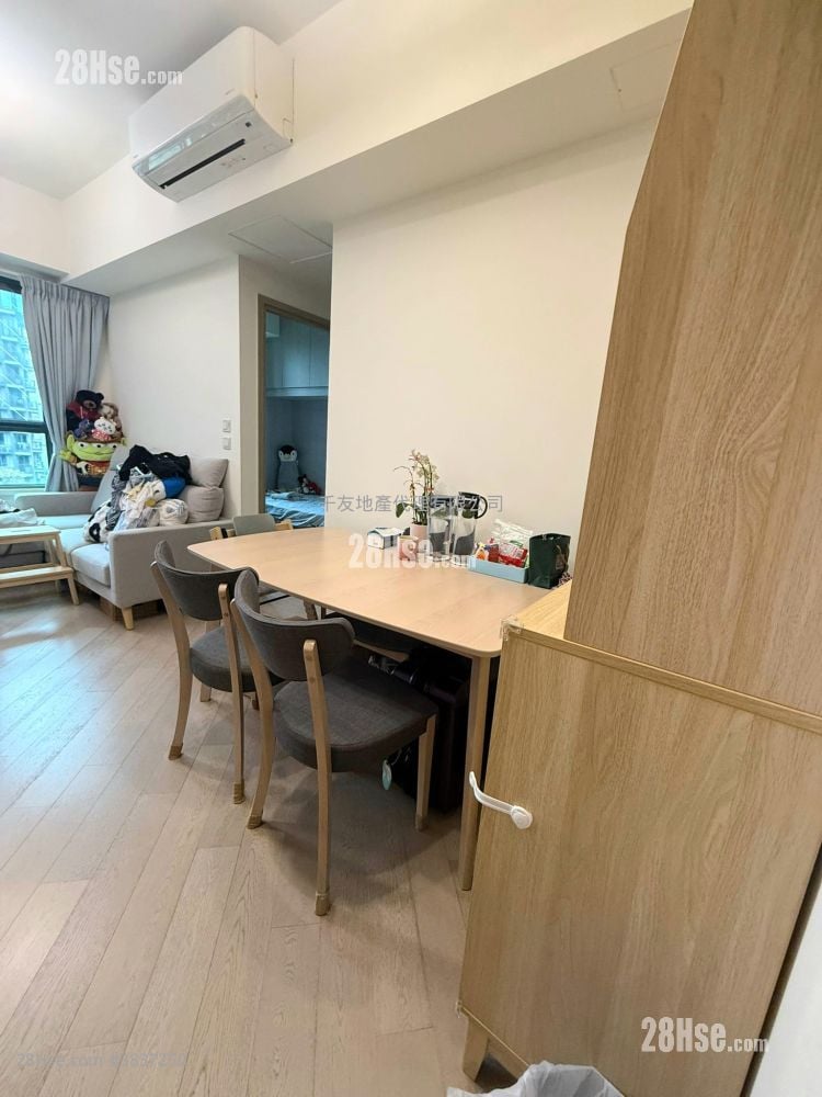 Wetland Seasons Park Rental 3 Bedrooms , 2 Bathrooms 659 ft²