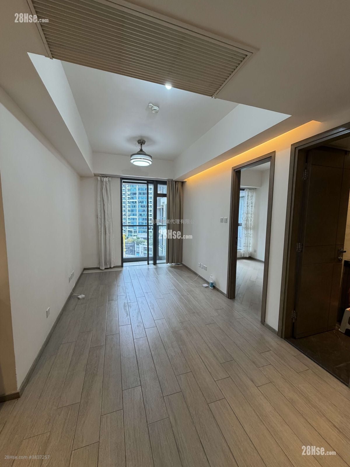 Savannah Sell 1 Bedroom , 1 Bathroom 310 ft²