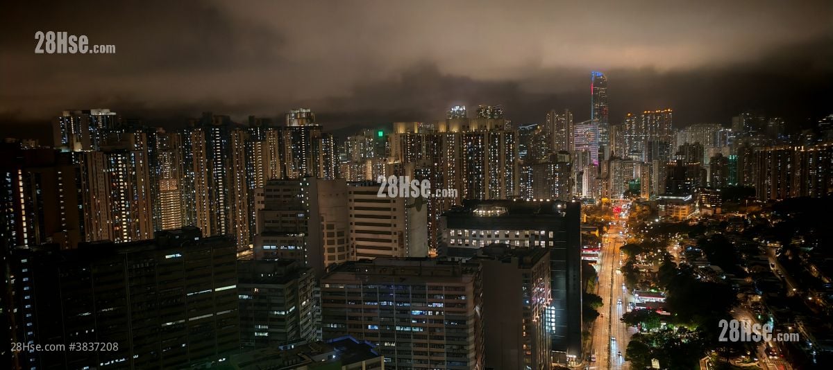 The Rise Sell 4 Bedrooms , 2 Bathrooms 747 ft²