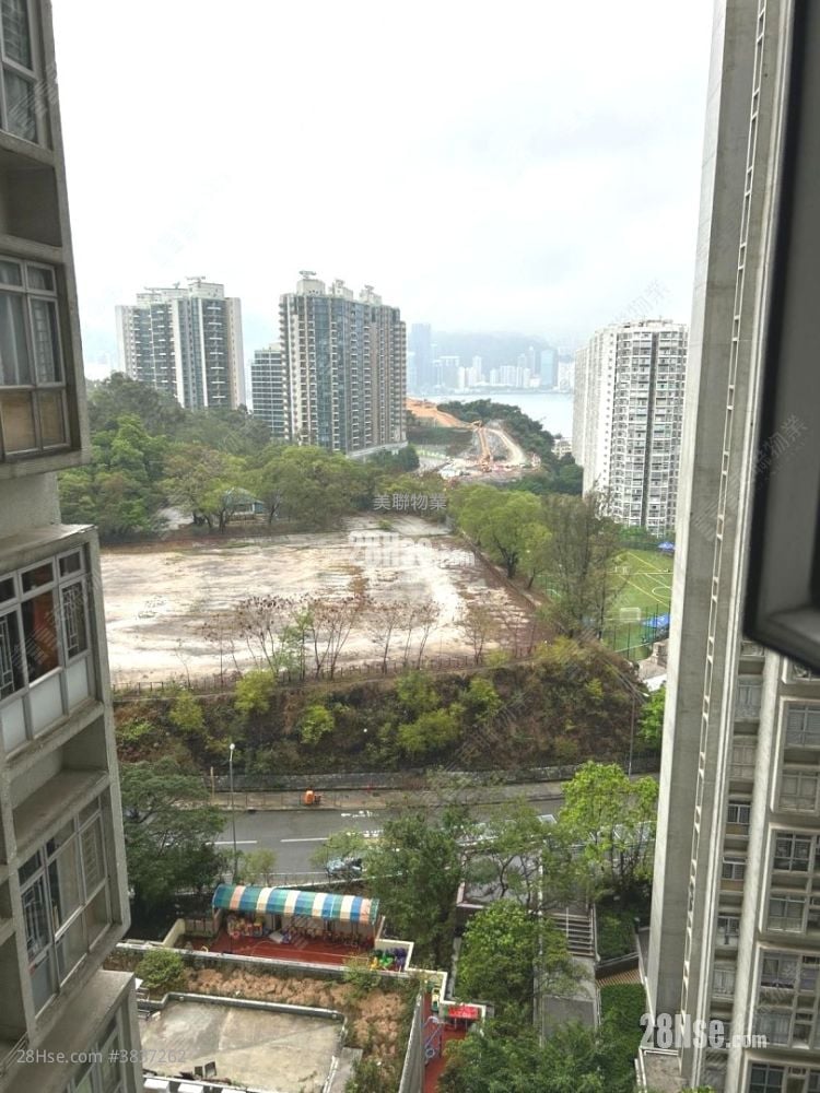 汇景花园 售盘 3 房 , 2 浴室 720 平方尺