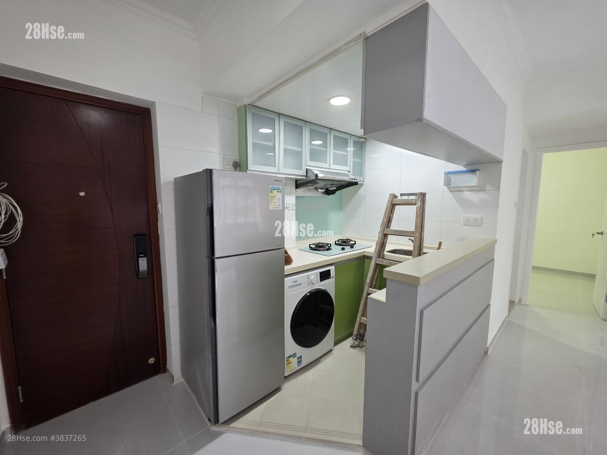 New Knutsford House Rental 2 Bedrooms , 1 Bathroom 447 ft²