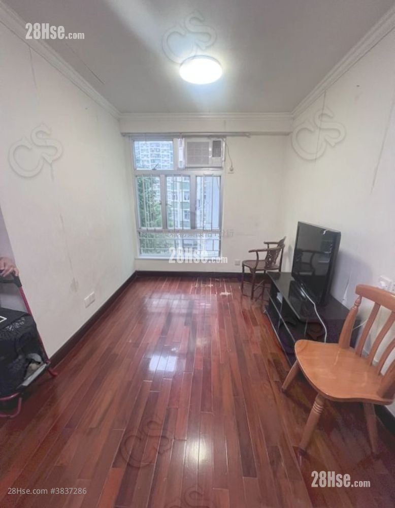 Nan Fung Sun Chuen Sell 2 Bedrooms , 1 Bathroom 391 ft²