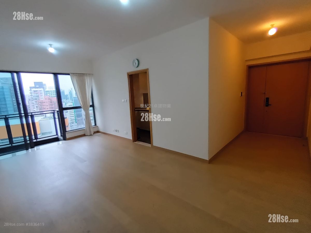 Grand Austin Rental 3 Bedrooms , 2 Bathrooms 870 ft²