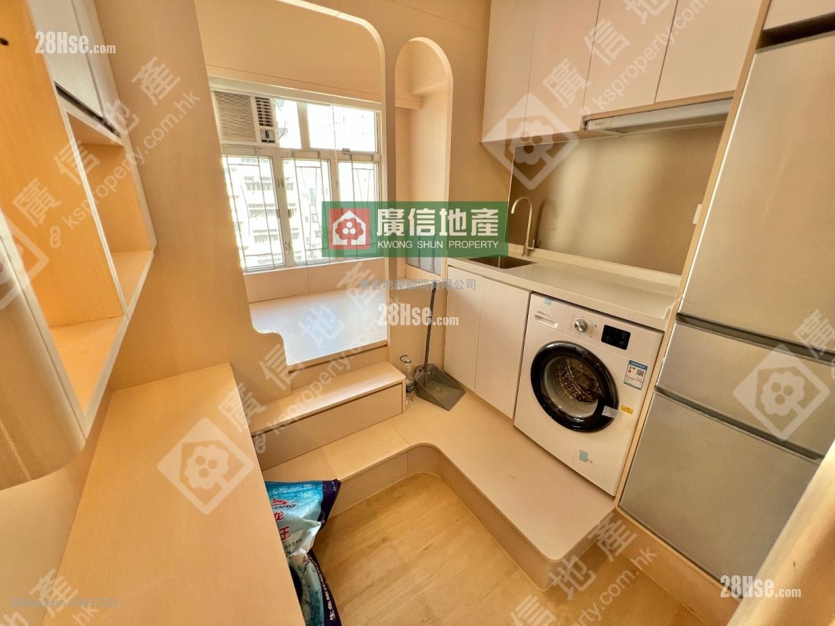 Jade Mansion Rental Studio , 1 Bathroom 180 ft²