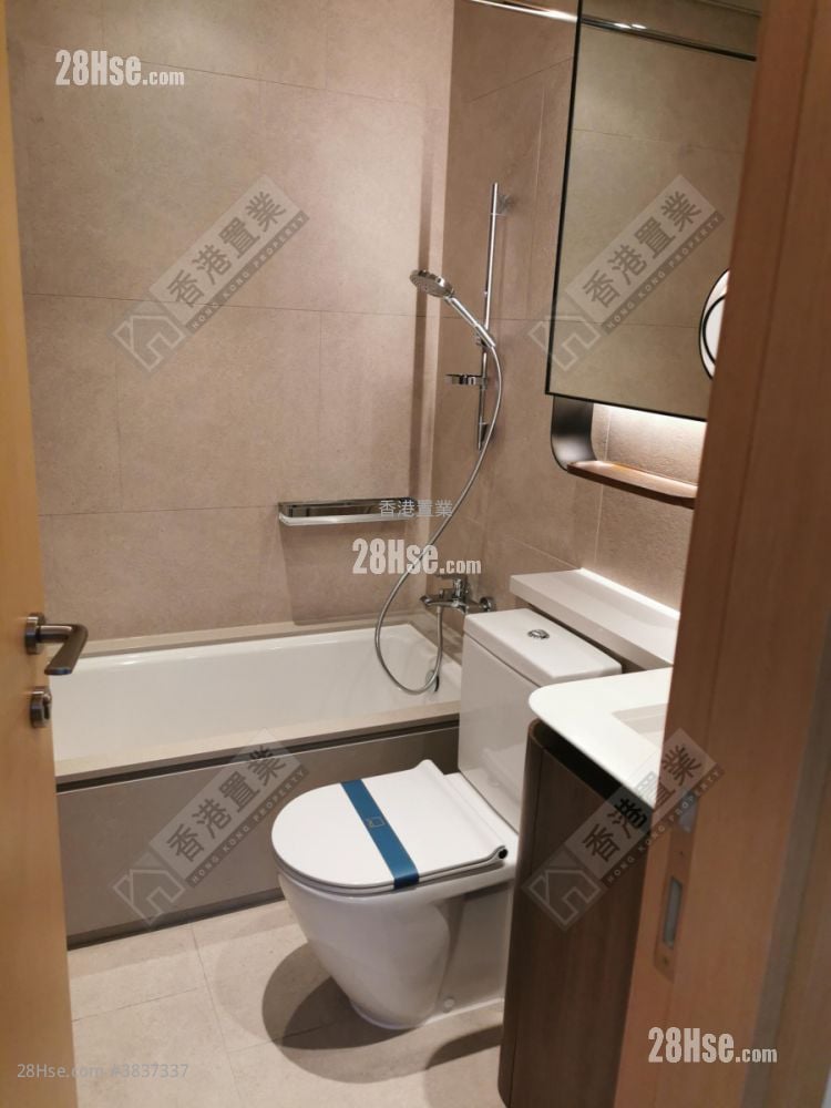 Lp10 Rental 2 Bedrooms , 2 Bathrooms 640 ft²