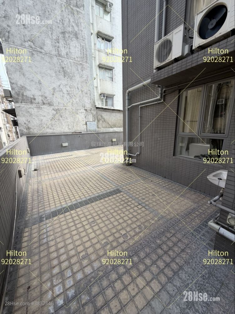 Jade Suites Sell Studio , 1 Bathroom 230 ft²