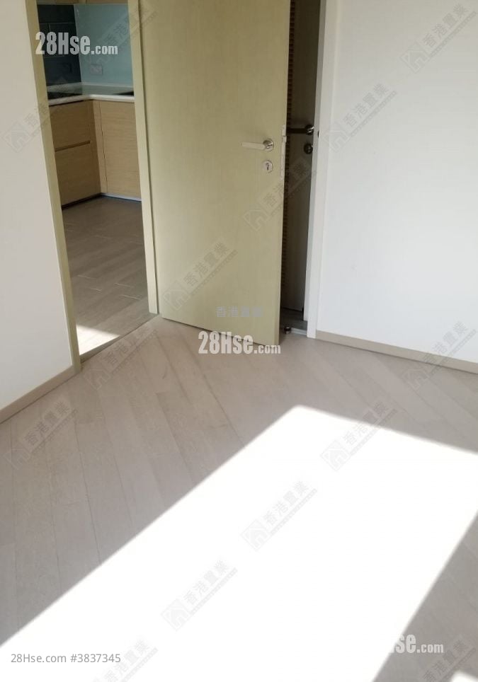 The Wings Rental 1 Bedroom , 1 Bathroom 355 ft²