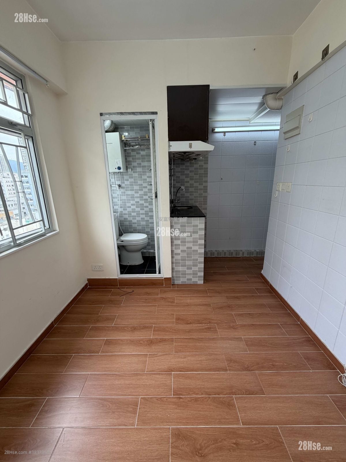 Wing Cheung Building Rental 100 ft²